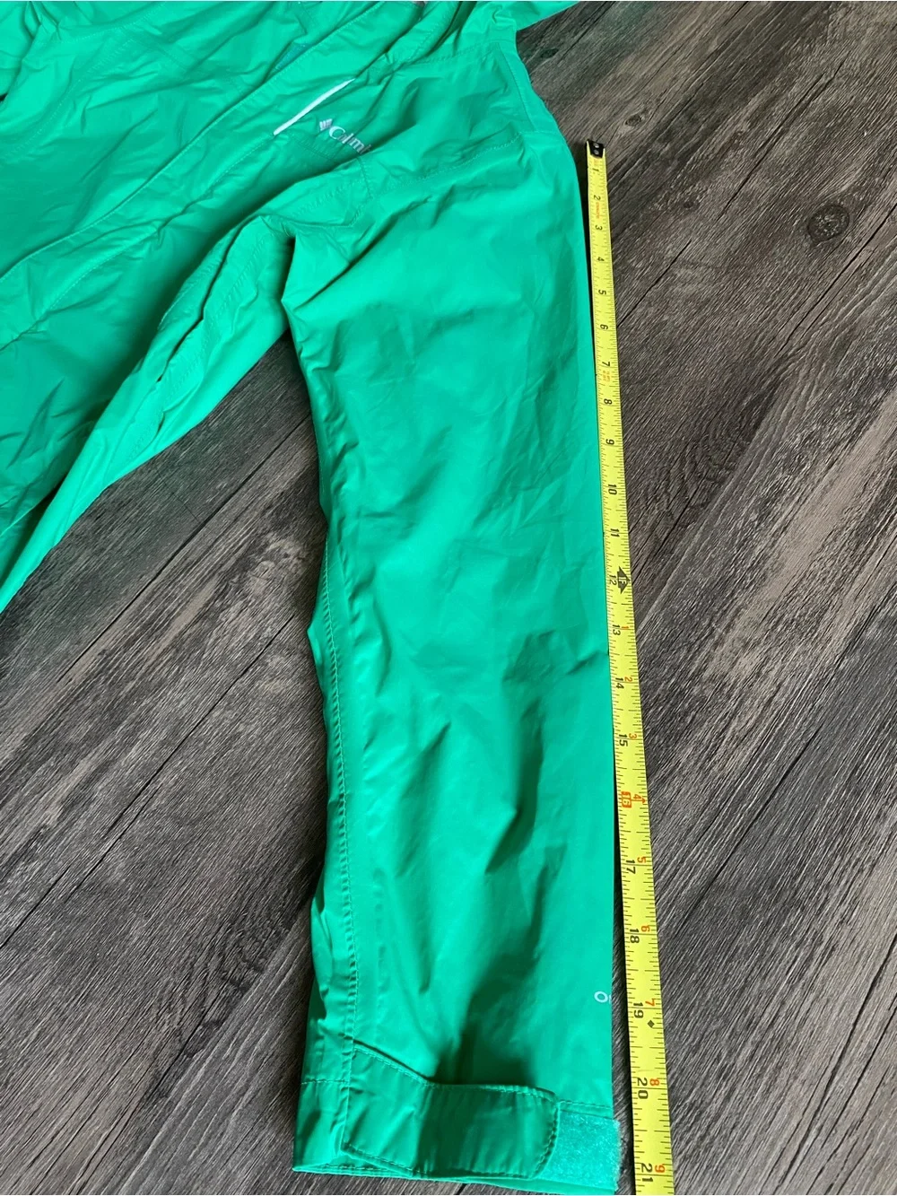 Columbia Kid Green Hooded Raincoat (Size M) 10/12